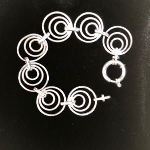 14k White gold circular link bracelet, 7”, 8.1g